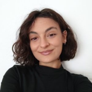 Profile photo of Laura